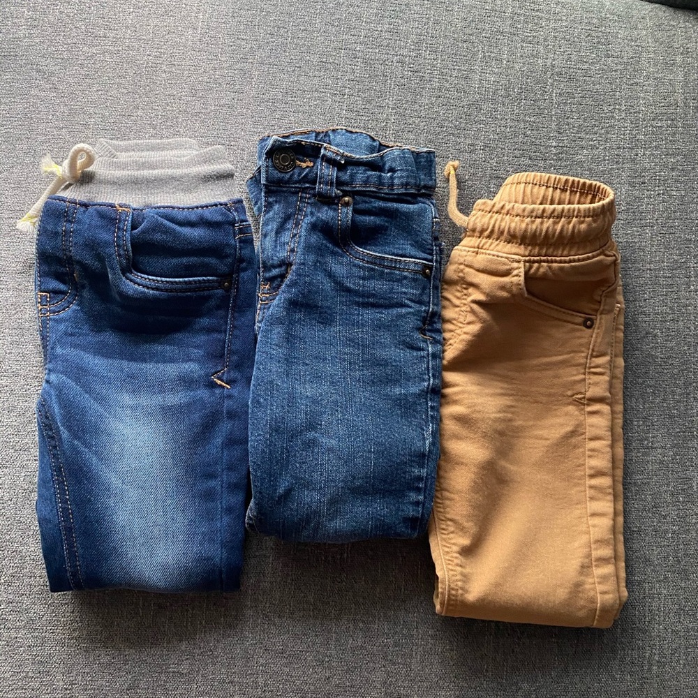 Cat and Jack Bundle Bottoms and Jeans